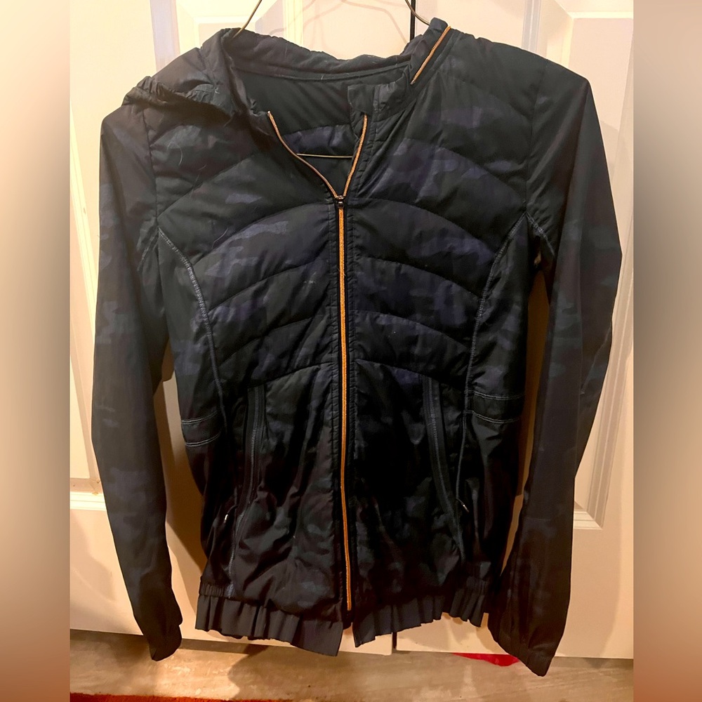 Lululemon Utility Jacket - Size 4